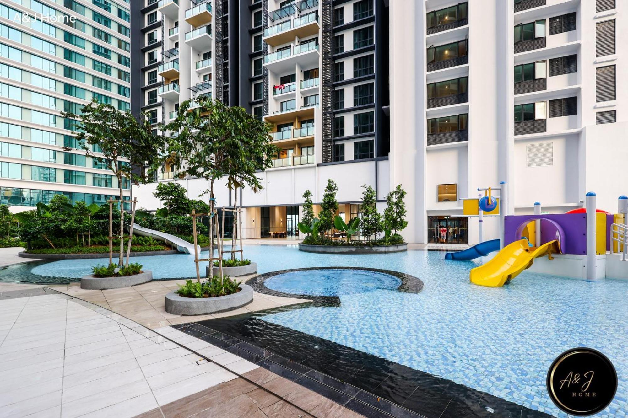 Sk2 Luxury 3r2b Bloomsvale Kuala Lumpur