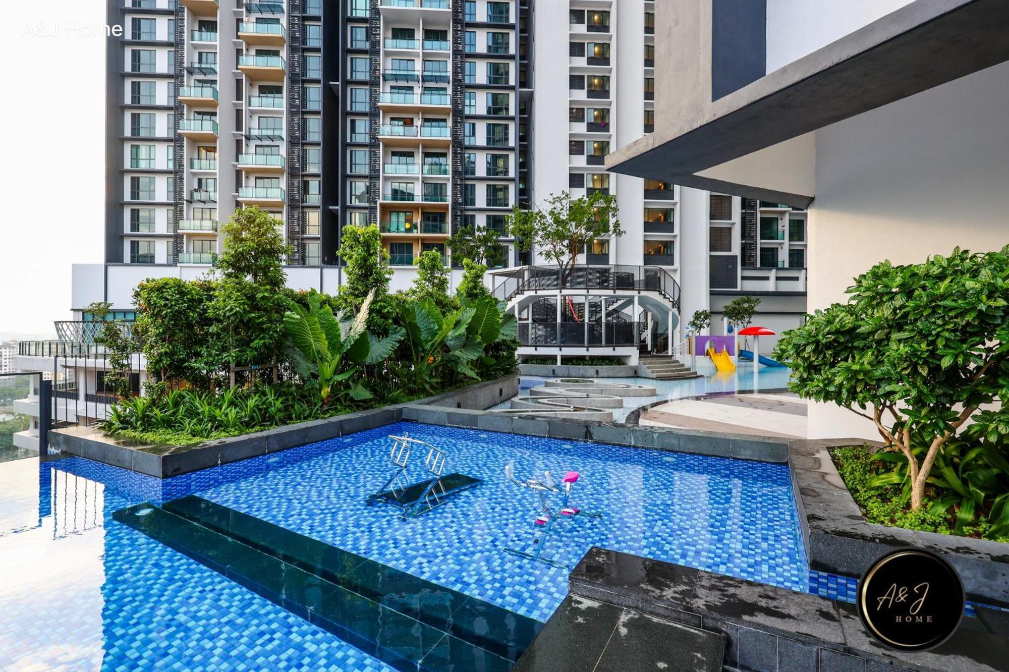 Sk2 Luxury 3r2b Bloomsvale * Kuala Lumpur