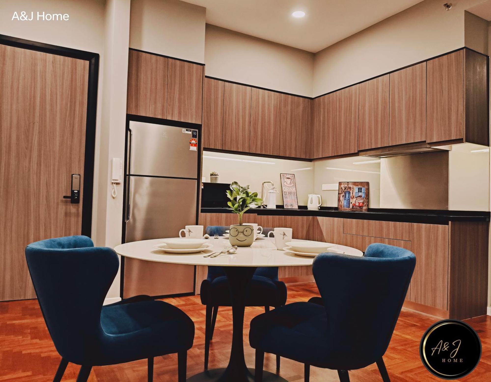 Apartment Sk2 Luxury 3r2b Bloomsvale